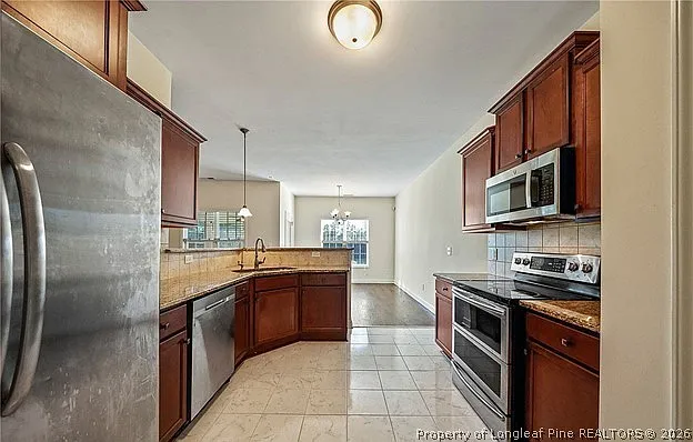 1012 Ronald Reagan Dr — Photo 10