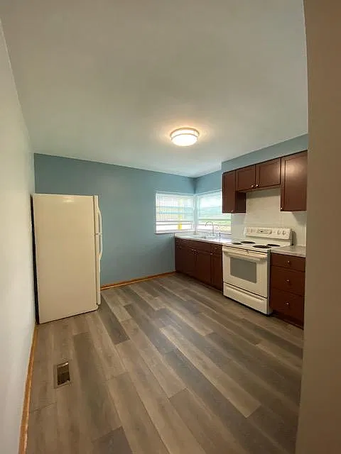 1 bed, 650 sqft, $950 — Photo 2