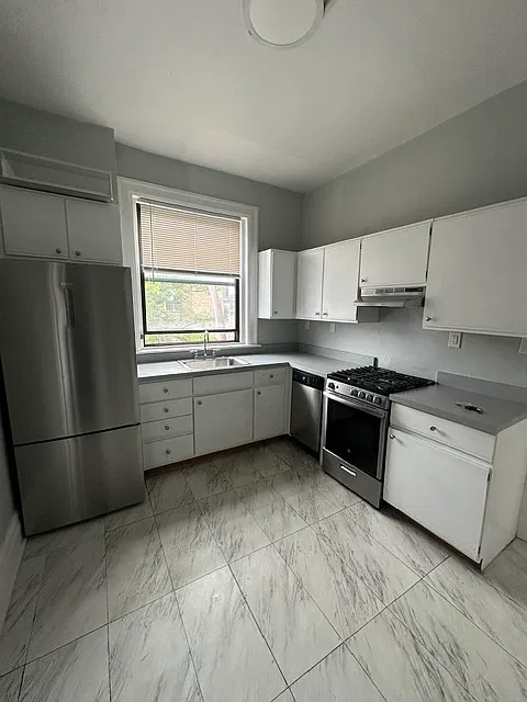 2 bed, 1200 sqft, $1,200 — Photo 3
