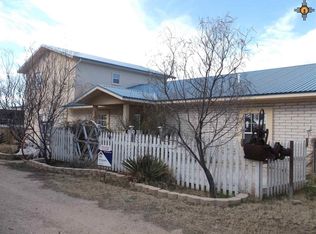 204 Kennel Ln, Carlsbad, NM 88220