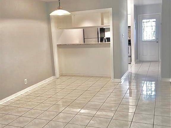 2nd image of 3300 Yorktown St APT 2