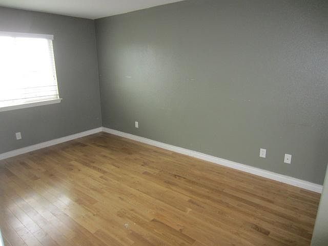 1st image of 15409 Coolidge Ct