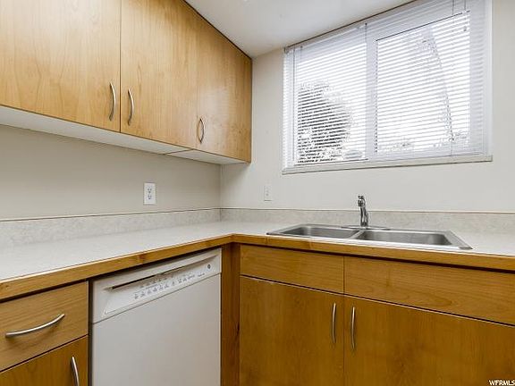 5th image of 1080 E Quail Park Dr APT G