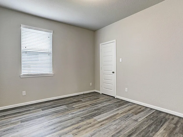18111 Alora Springs Trc — Photo 10