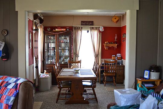 4th image of 6820 W Versailles St