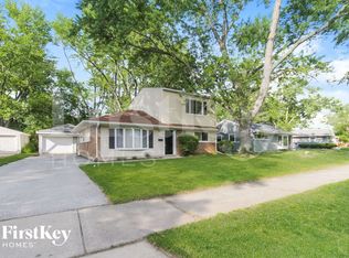 164 Blackhawk Dr, Park Forest, IL 60466