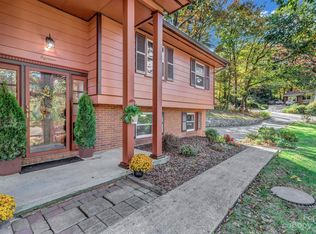 18 Laurel Park Dr, Arden, NC 28704