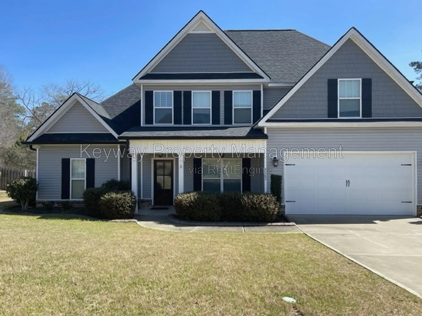 4 bed, 3.5 bath, 2401 sqft, $2,360 — Photo 1