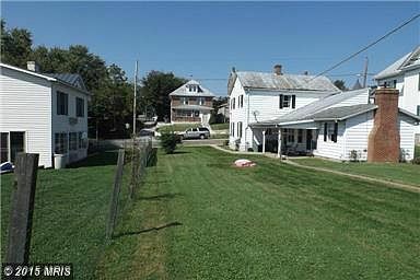 2nd image of 405 Main St
