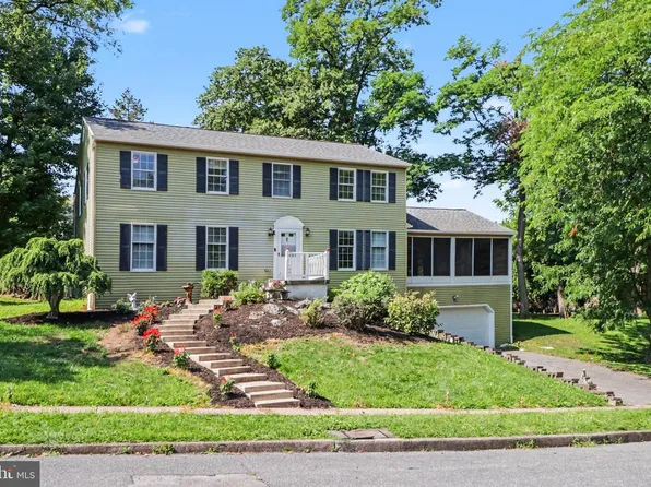 3808 Reichert Rd, Harrisburg, PA 17110
