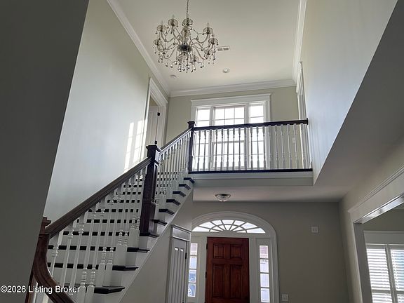 3rd image of 216 W Brashear Ave