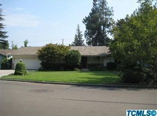 1515 W Laurel Ave, Visalia, CA
