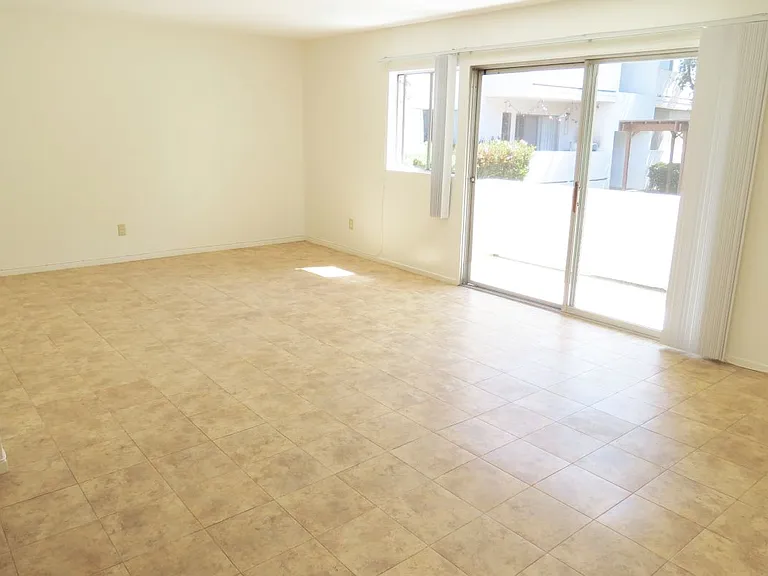 Large Living Area