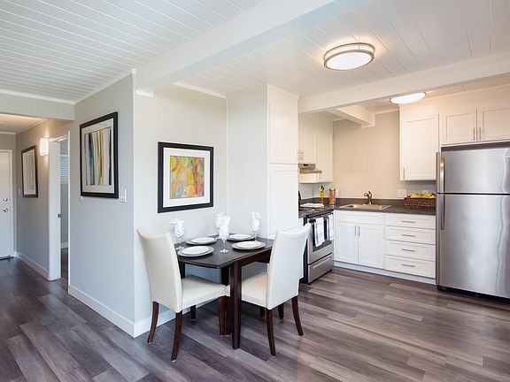 3rd image of 250 Jackson St #37