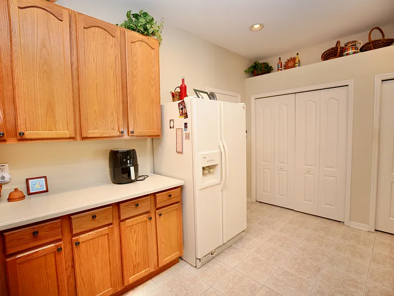 2753 Tanglewylde Dr — Photo 3