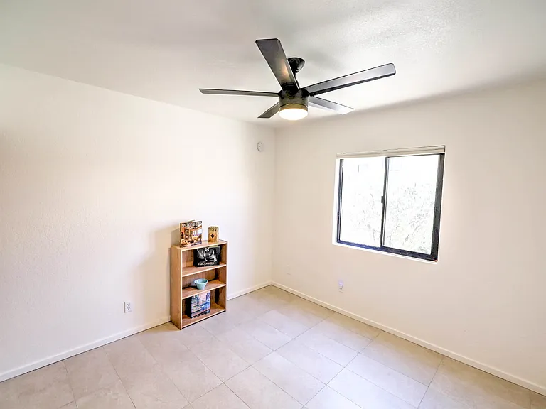 5144 N Avenida Primera — Photo 18