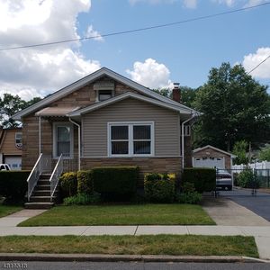 70 7th Ave, Hawthorne, NJ, 07506