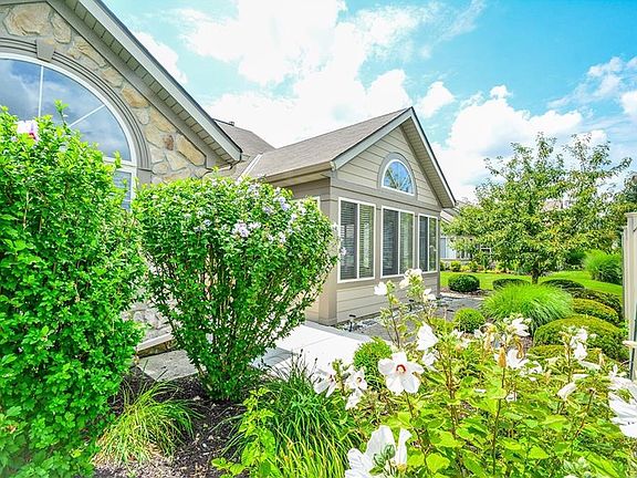 2nd image of 16663 Brownstone Ct