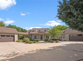 5635 Legler St, Shawnee, KS 66217