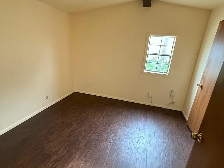 18014 Tydings Rd — Photo 10