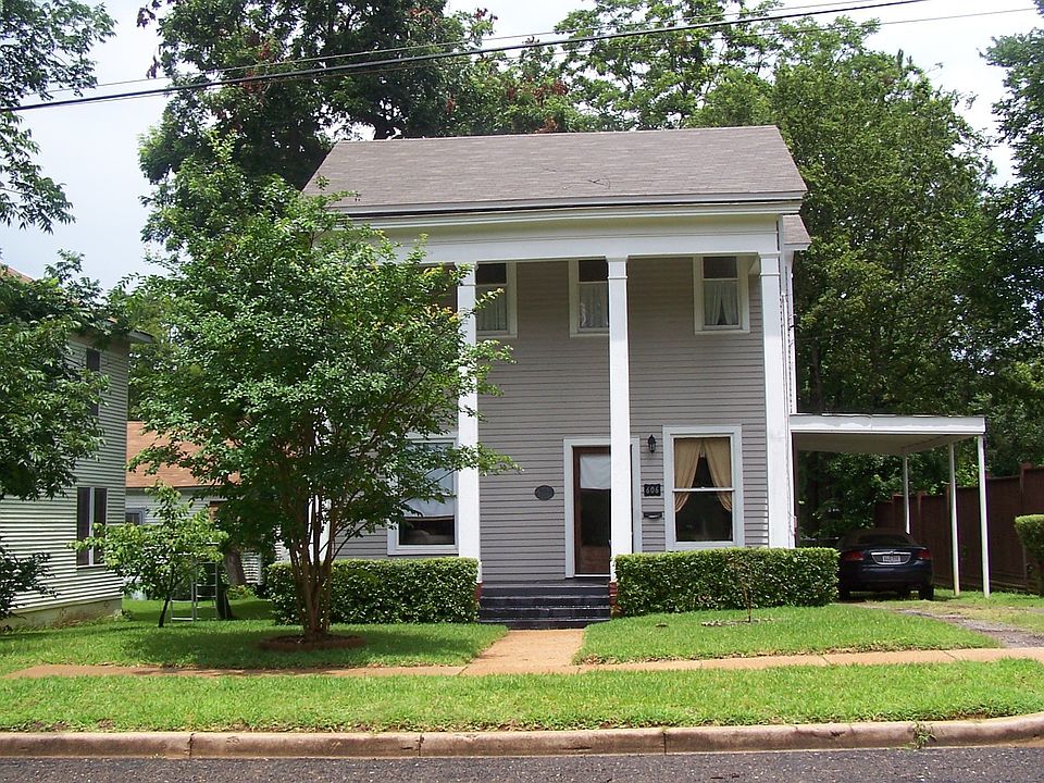 Front View of Home