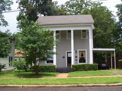 606 S Sycamore St, Palestine, TX, 75801