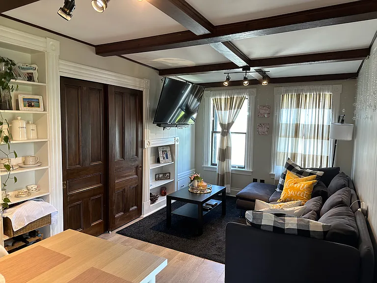146 W Main St #3 — Photo 3
