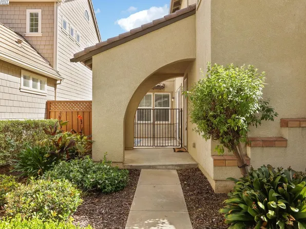 159 W Santa Barbara Way, Mountain House, CA 95391