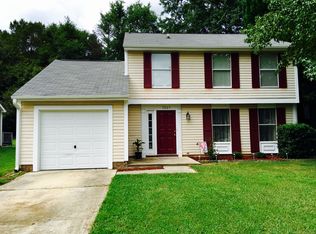 7337 Glenmont Dr, Charlotte, NC 28227