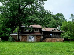 94 Roosevelt Hwy, Waymart, PA 18472