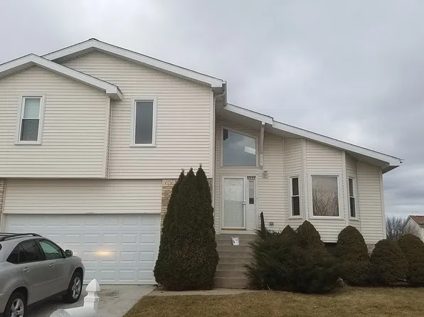 5522 Raven Dr, Matteson, IL 60443