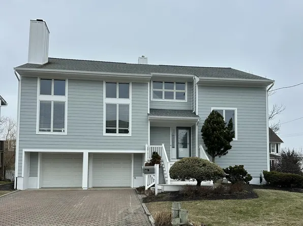 3 Drew Ct, Monmouth Beach, NJ 07750