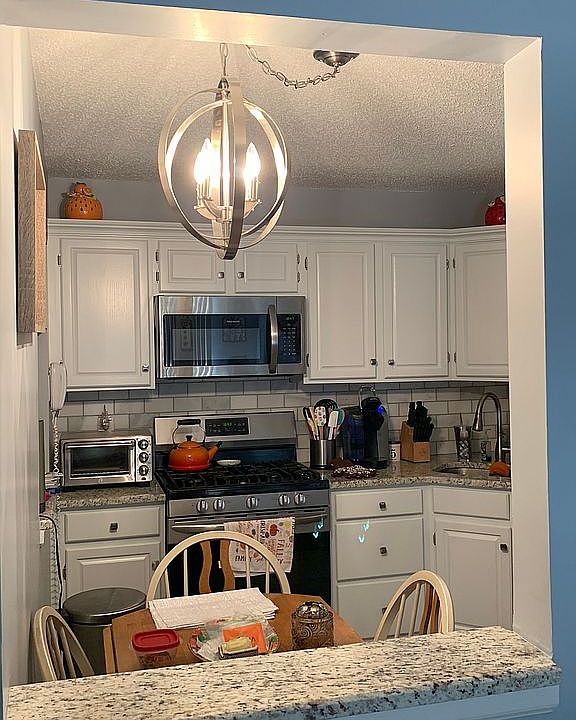 2nd image of 974 Juniper Way