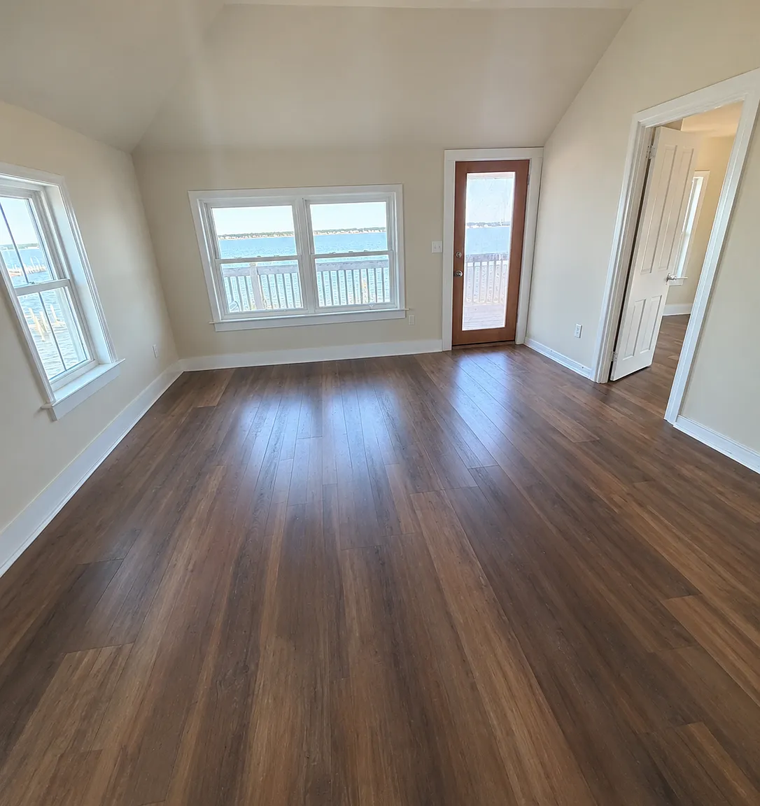 2 bed, 725 sqft, $1,800 — Photo 2