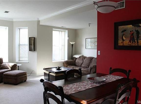 4th image of 226 N Boyle Ave #D