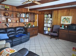 562 Holmes Ave, Vineland, NJ 08361