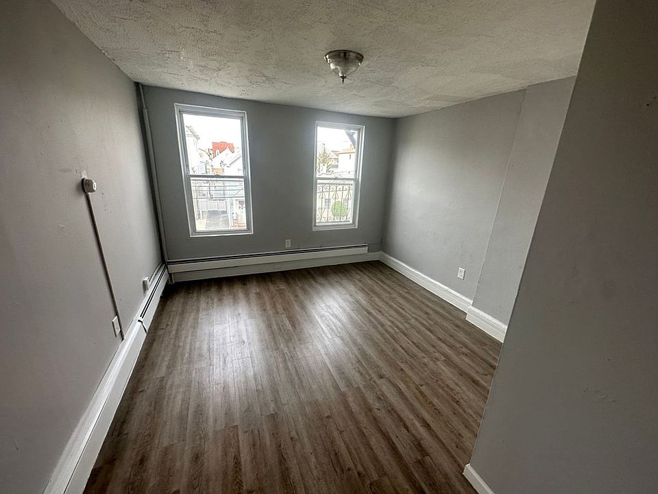 317 Warren St 317 Warren St Harrison NJ Zillow