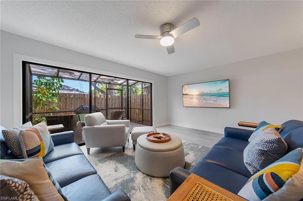 2 bed, 2.5 bath, 1432 sqft, $5,500 — Photo 2