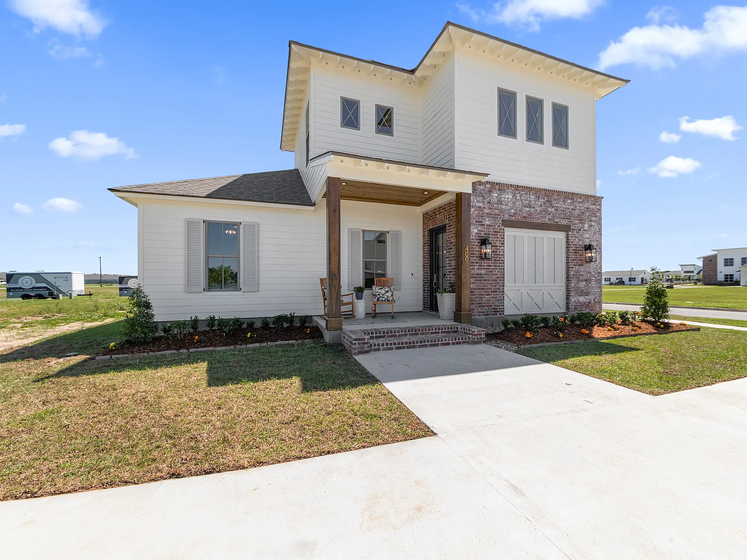 4 bed, 2404 sqft, $4,000 — Photo 3