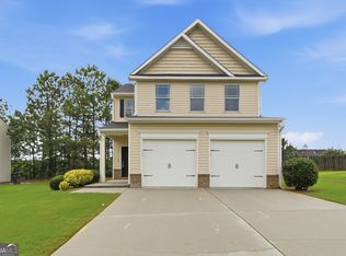 7130 Creeksong Dr, Douglasville, GA 30134