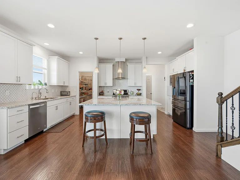 2332 Sand Cherry Dr — Photo 30