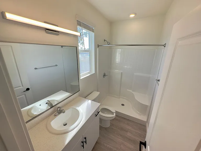 4015 Logan Ave #4015 — Photo 6