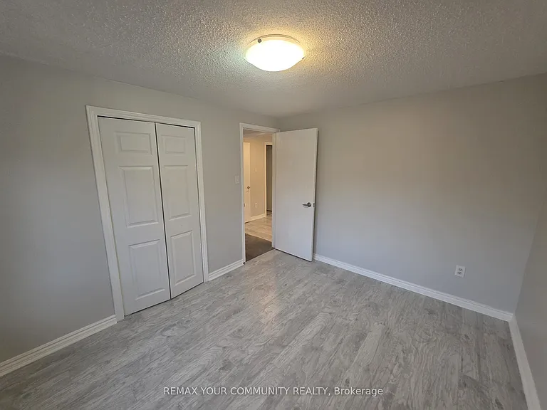 62 Deverill Cres — Photo 20