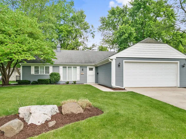 314 Boulder Hill Pass, Montgomery, IL 60538