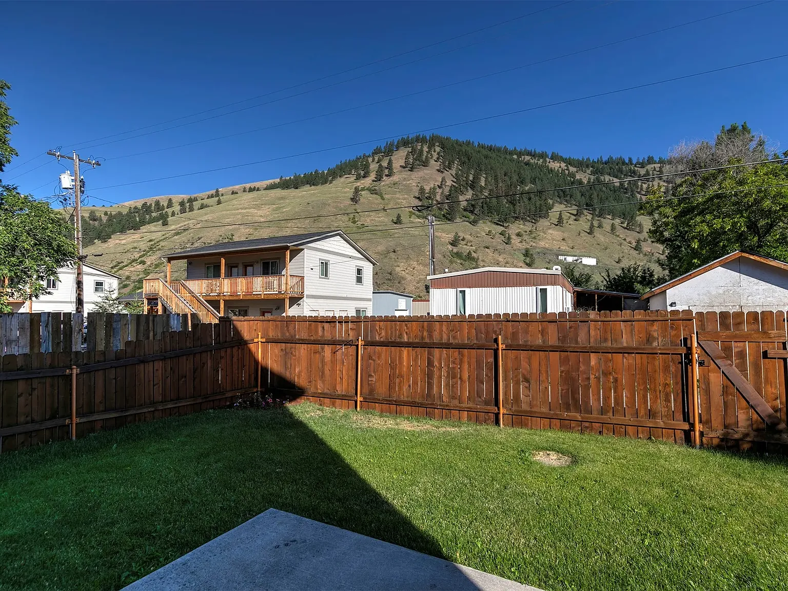 2 bed, 1.5 bath, 936 sqft, $1,695 — Photo 4