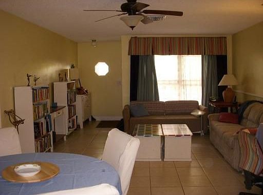 2nd image of 10141 SW 50th Ct