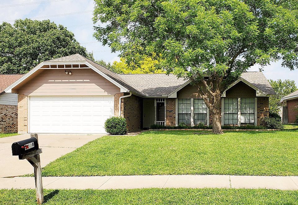 1st image of 5009 Nocona Ln