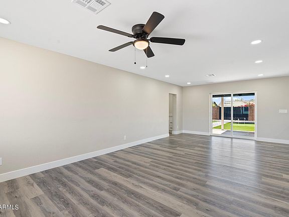 5th image of 6719 E WILSHIRE Drive