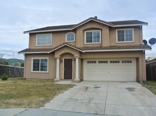 998 Peverini St, Soledad, CA 93960