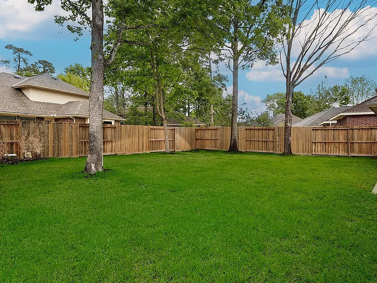 122 S Abram Cir — Photo 24